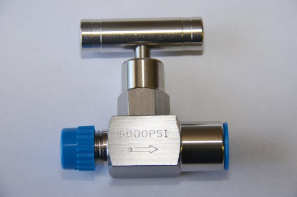 Needle Valve NV-SS-1/4-GS-18-M-F