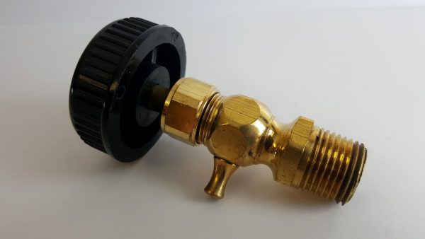 Gauge Tri-Cock 1/2"
