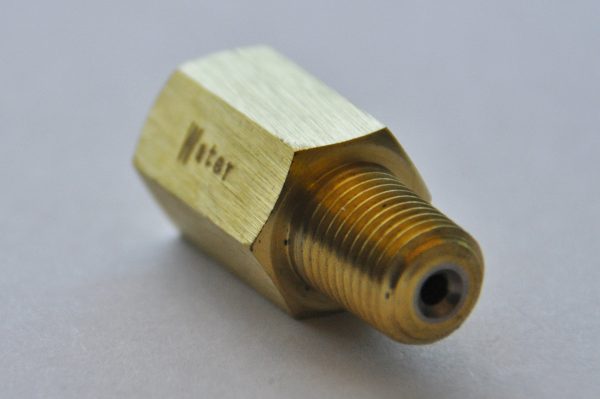 Brass Pressure Snubber - 1/4" NPT male x 1/4" Female - Image 3