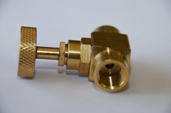 Needle Valve -1/4" FNPT x 1/4" FNPT - Image 3